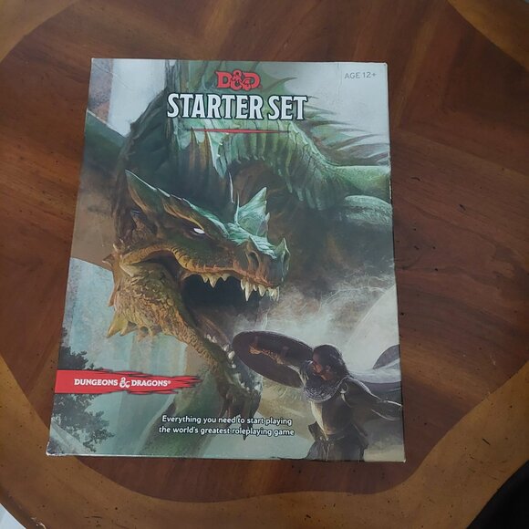 Wizards of the Coast D & D Dungeons & Dragons Starter Set 2014 - Picture 1 of 12